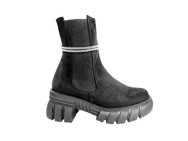 Bota negra Nobuk